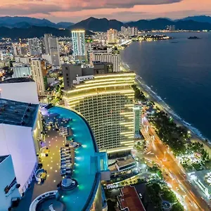 Apartment Panorama Oceanfront, Nha Trang